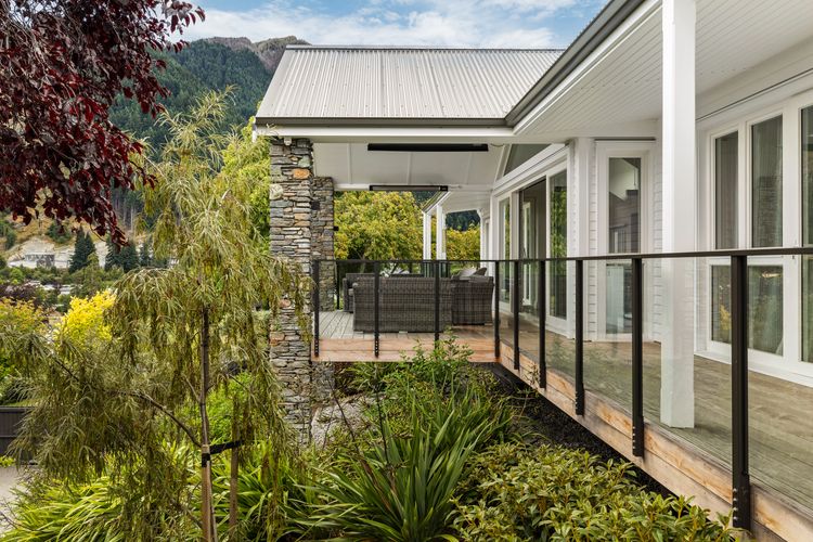 Stonehill Villa – 3 Bed