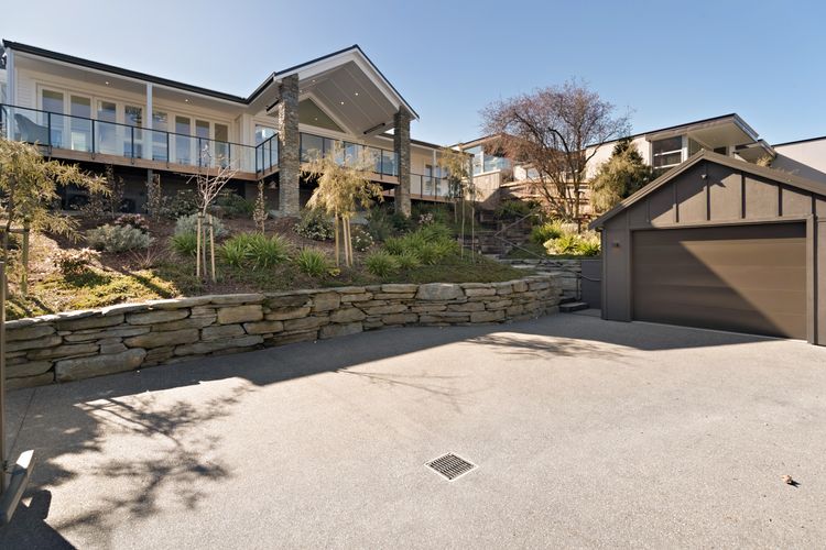 Stonehill Villa – 3 Bed