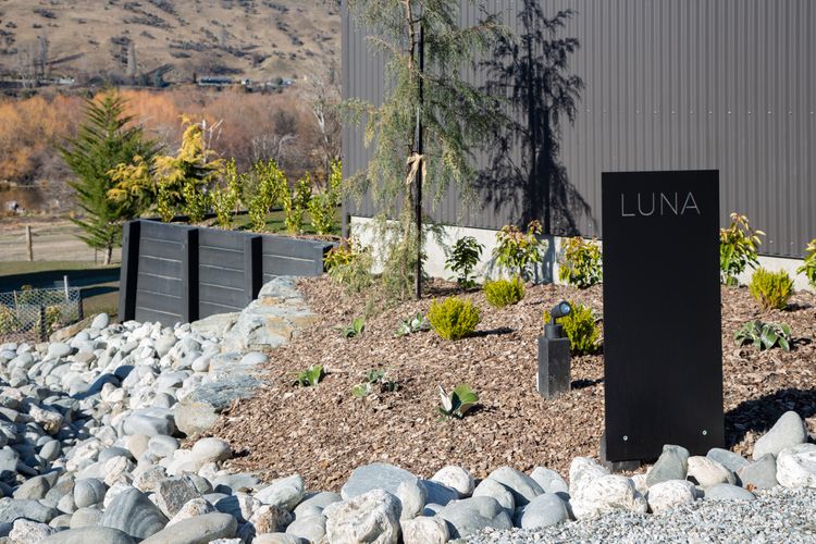 Hayes Cottage | Bravo