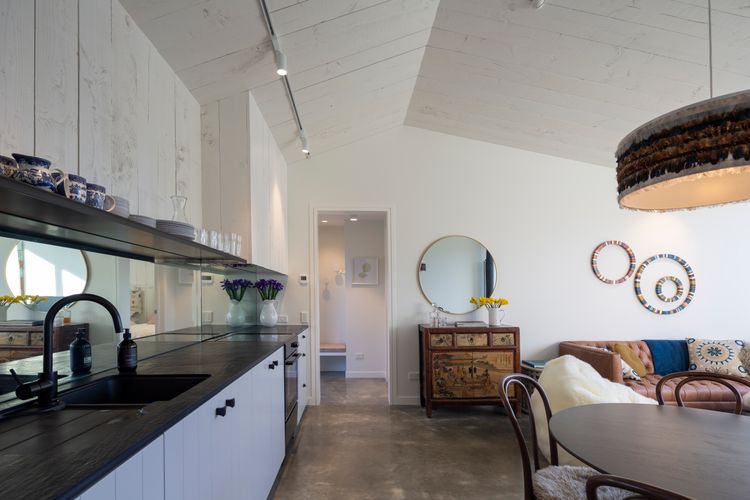 Hayes Cottage | Bravo