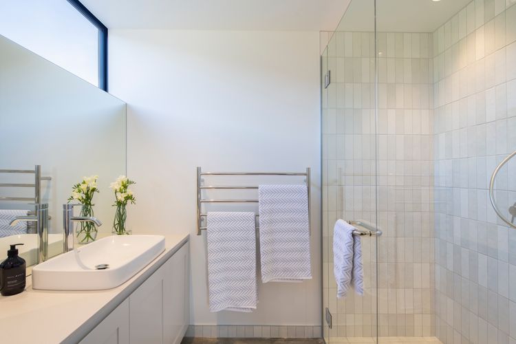 Hayes Cottage | Delta