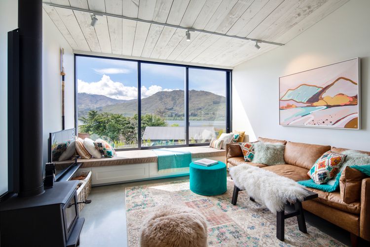 Hayes Cottage | Foxtrot