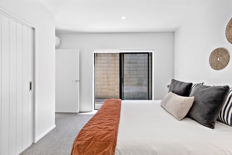 St Matthews Views – Walter