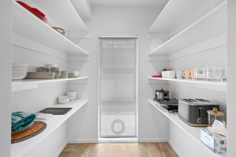 St Matthews Views – Walter