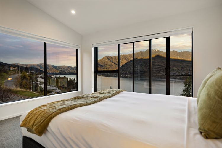 St Matthews Views – Walter