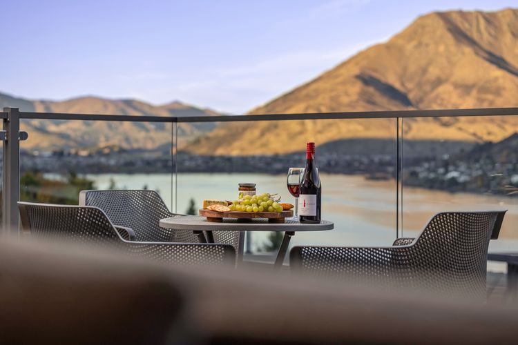 St Matthews Views – Walter