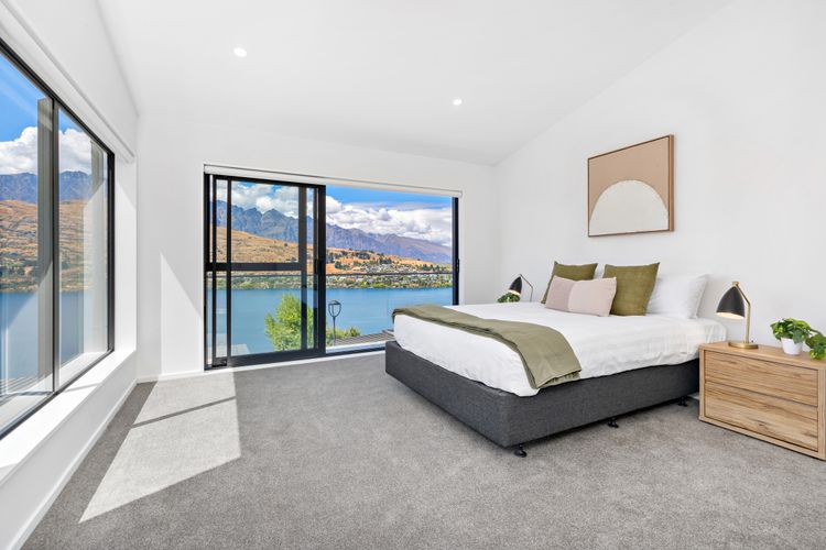 St Matthews Views – Walter