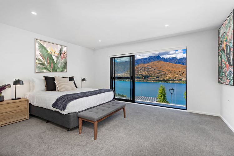 St Matthews Views – Walter