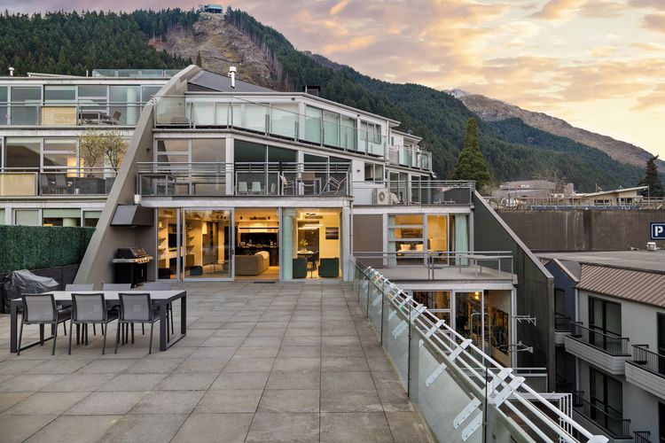 The Essence of Queenstown