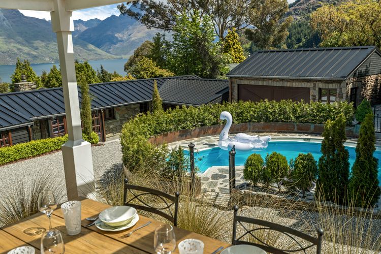Alpine Cottage