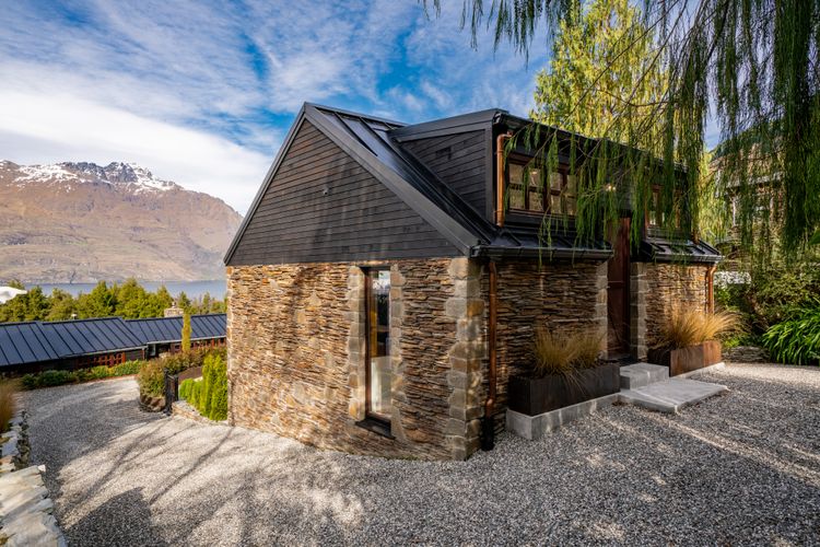 Alpine Cottage