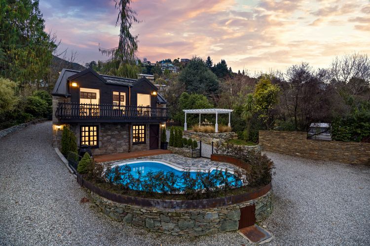 Alpine Cottage