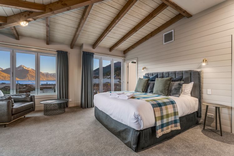 The Ballarat Apartment