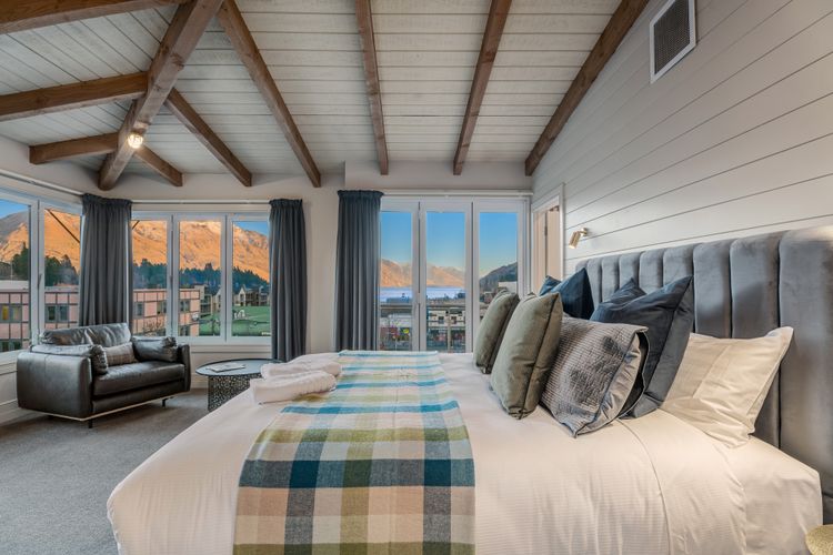 The Ballarat Apartment