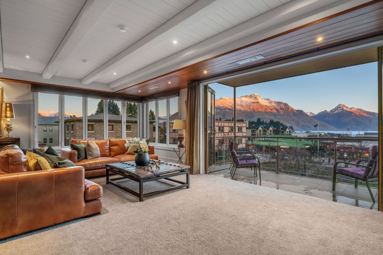 The Ballarat Apartment