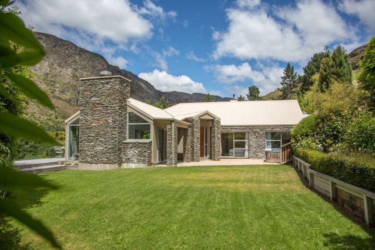 Riverview Retreat Queenstown