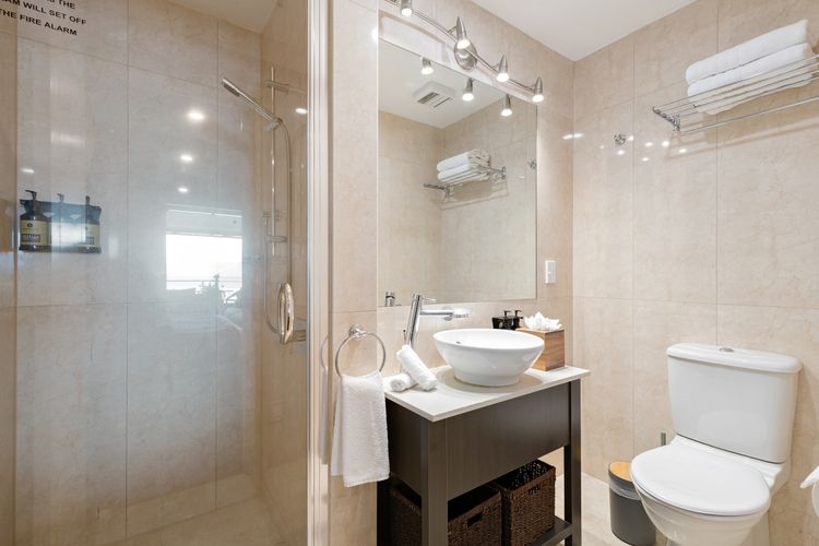 Beacon Penthouse 1006 – 4 Bed