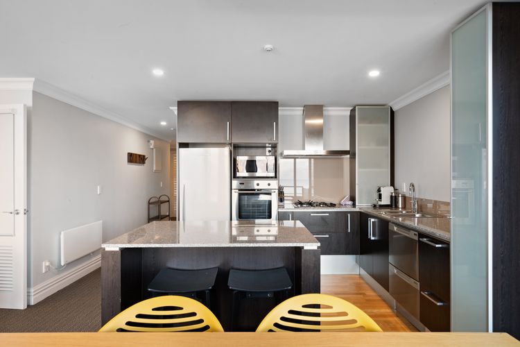 Beacon Penthouse 1006 – 4 Bed