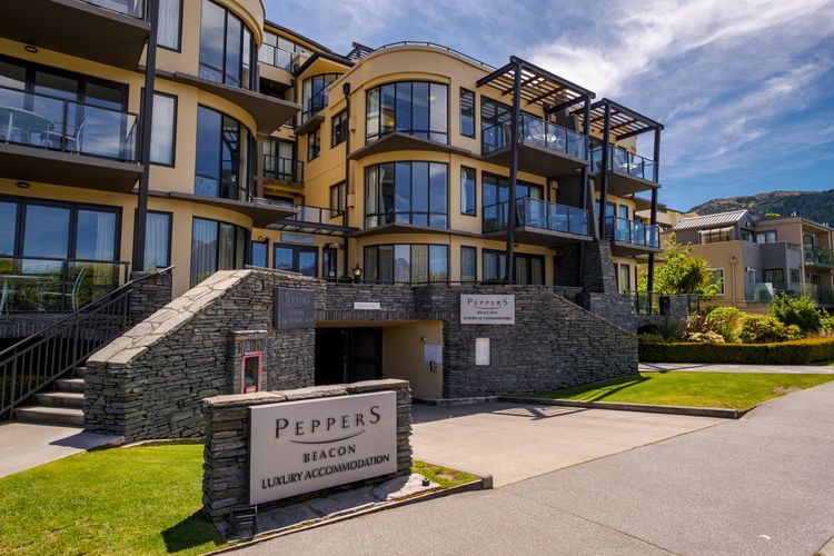 Central Luxury at 407 The Beacon | Studio