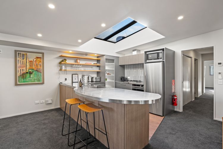 Cecil Peak View Apartment