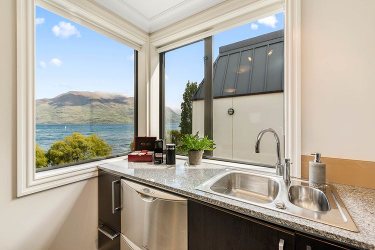 Central Luxury at 408 The Beacon