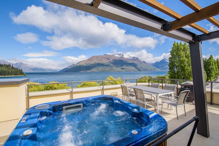 Central Luxury at 408 The Beacon