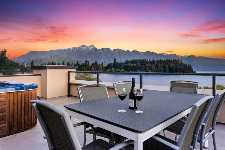 Central Luxury at 408 The Beacon