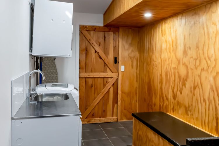 Perfect on Perkins – Lake views