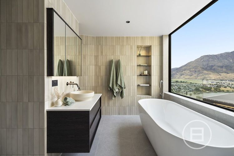 The Middleton Escape I Private Spa, Lake Views & L