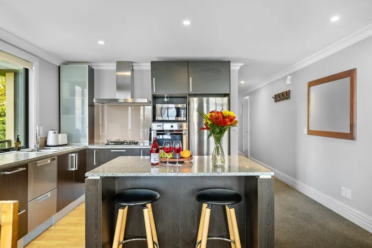 Lakefront at 912 The Beacon | 2 Bedroom
