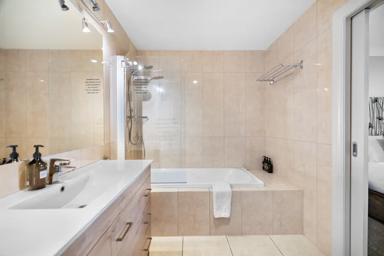 Lakefront at 912 The Beacon | 2 Bedroom