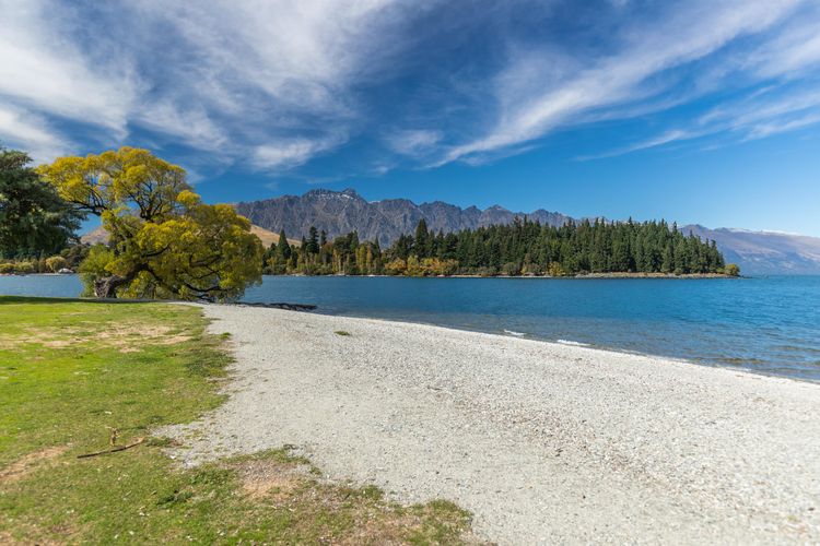 Beacon Lakeside Luxury 908 – 3 Bedroom