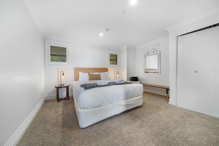 Beacon Lakeside Luxury 908 – 3 Bedroom