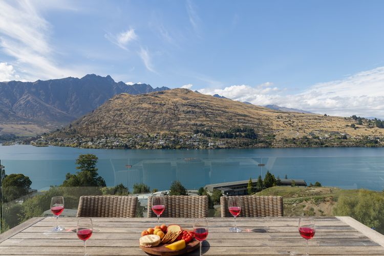 Remarkable Views on Goldrush