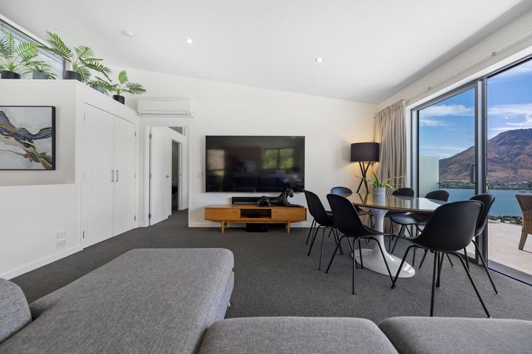 Remarkable Views on Goldrush