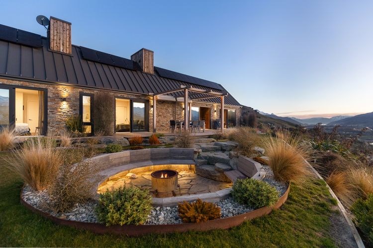 Sicilian Luxury Retreat