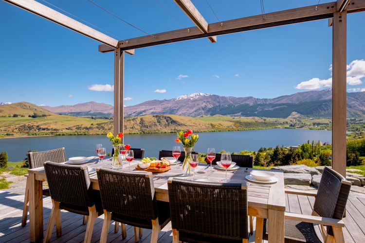 Sicilian Luxury Retreat