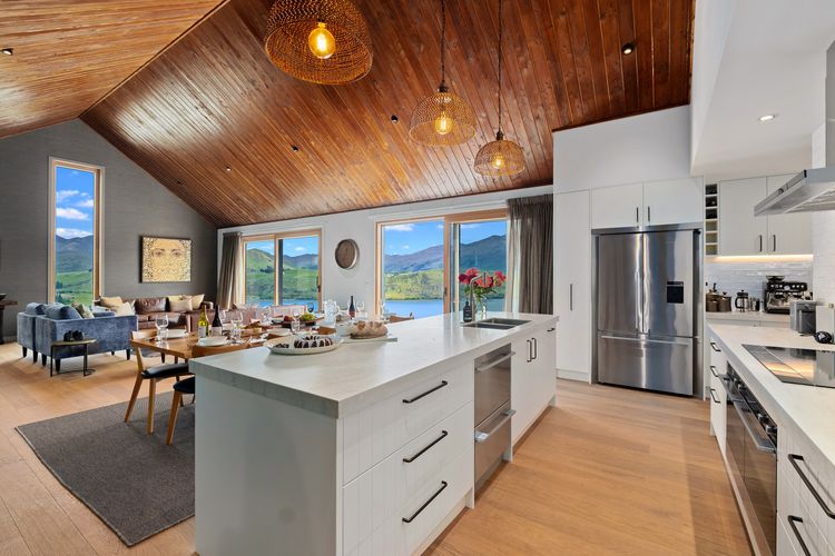 Sicilian Luxury Retreat