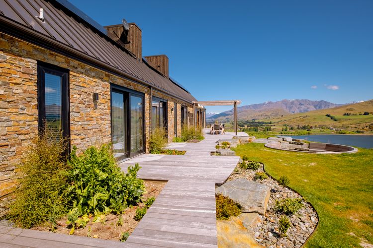 Sicilian Luxury Retreat