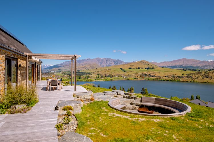 Sicilian Luxury Retreat