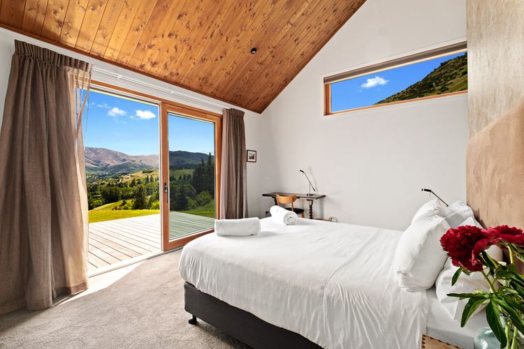 Sicilian Luxury Retreat