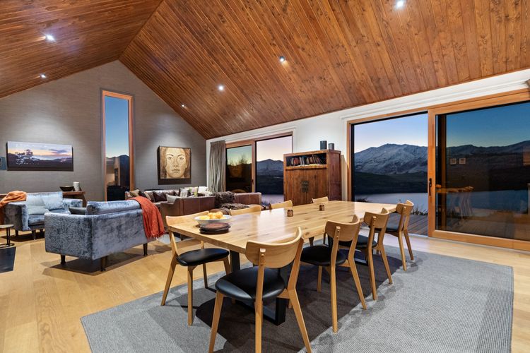 Sicilian Luxury Retreat