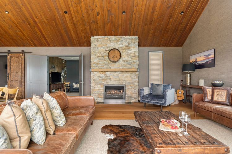 Sicilian Luxury Retreat