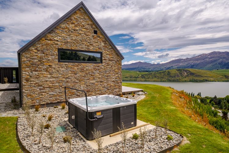 Sicilian Luxury Retreat