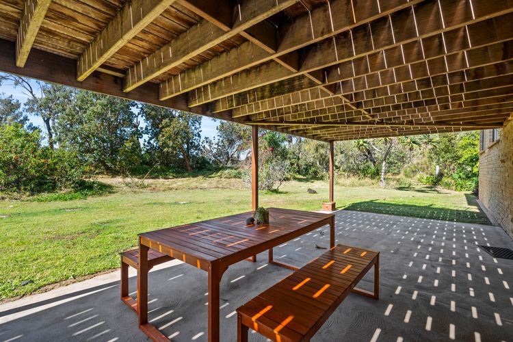 Shell Cove Beach house