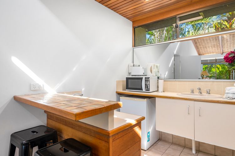 Nautical Owl 122 Nautilus Beach Resort