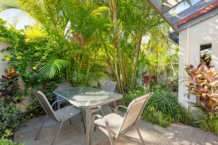 Nautical Owl 122 Nautilus Beach Resort