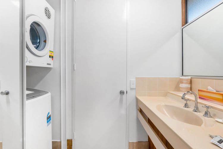 Nautical Owl 122 Nautilus Beach Resort