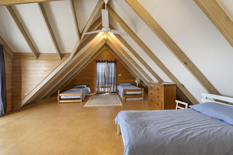 Blue Oar Beach House, Arrawarra Headland