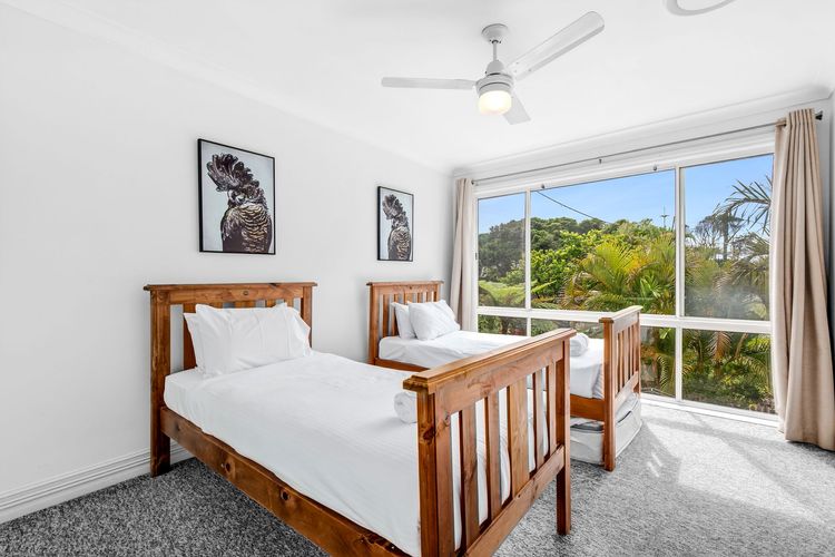 Paradise Waters – No. 13